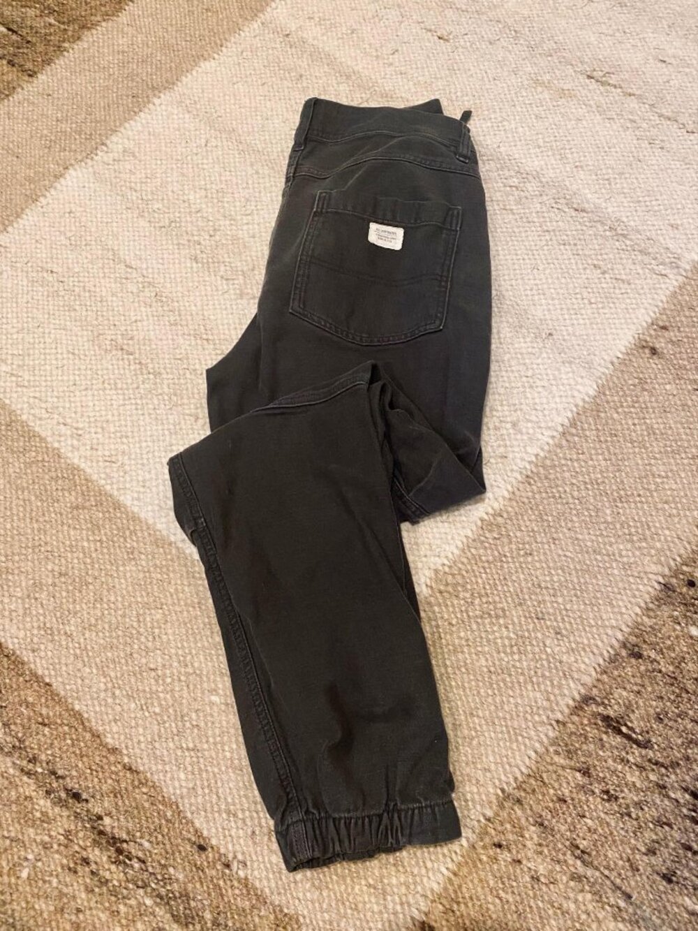 Two (2) pairs of REI Trailsmith Joggers Size 10 - Picture 15 of 16